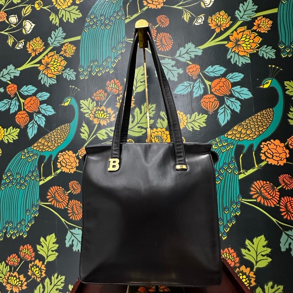 Bally Vintage Italian Calfskin Tote with Gold B Hardware – Made in Italy 86–90 - Picture 4 of 12